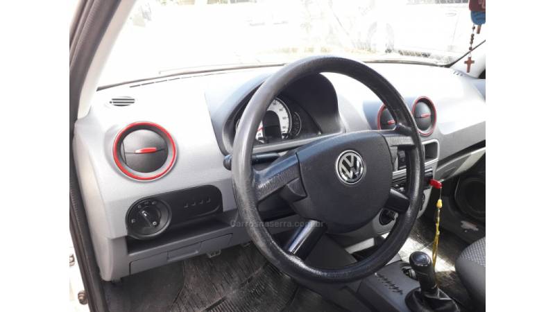 VOLKSWAGEN - GOL - 2013/2014 - Branca - R$ 34.500,00