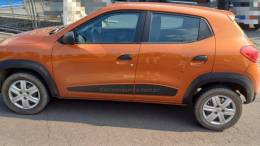 RENAULT - KWID - 2021/2022 - Laranja - R$ 49.500,00