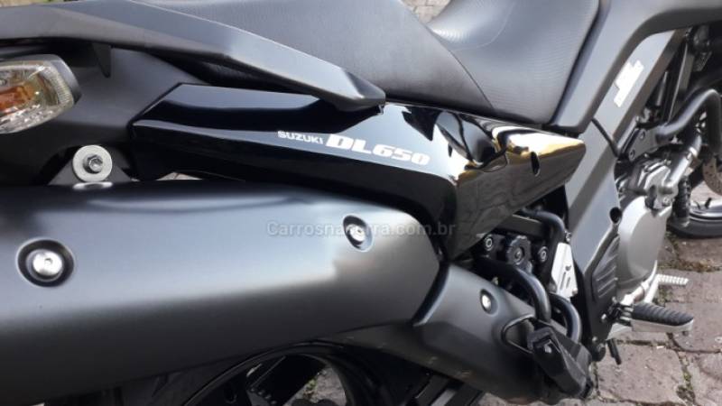 SUZUKI - V-STROM - 2011/2011 - Preta - R$ 31.000,00