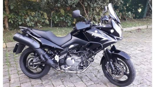 SUZUKI - V-STROM - 2011/2011 - Preta - R$ 31.000,00