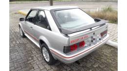 FORD - ESCORT - 1989/1990 - Prata - R$ 18.500,00